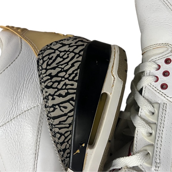 Air Jordan Retro III White Cement Sneakers 2011 size 13 - Picture 6 of 12